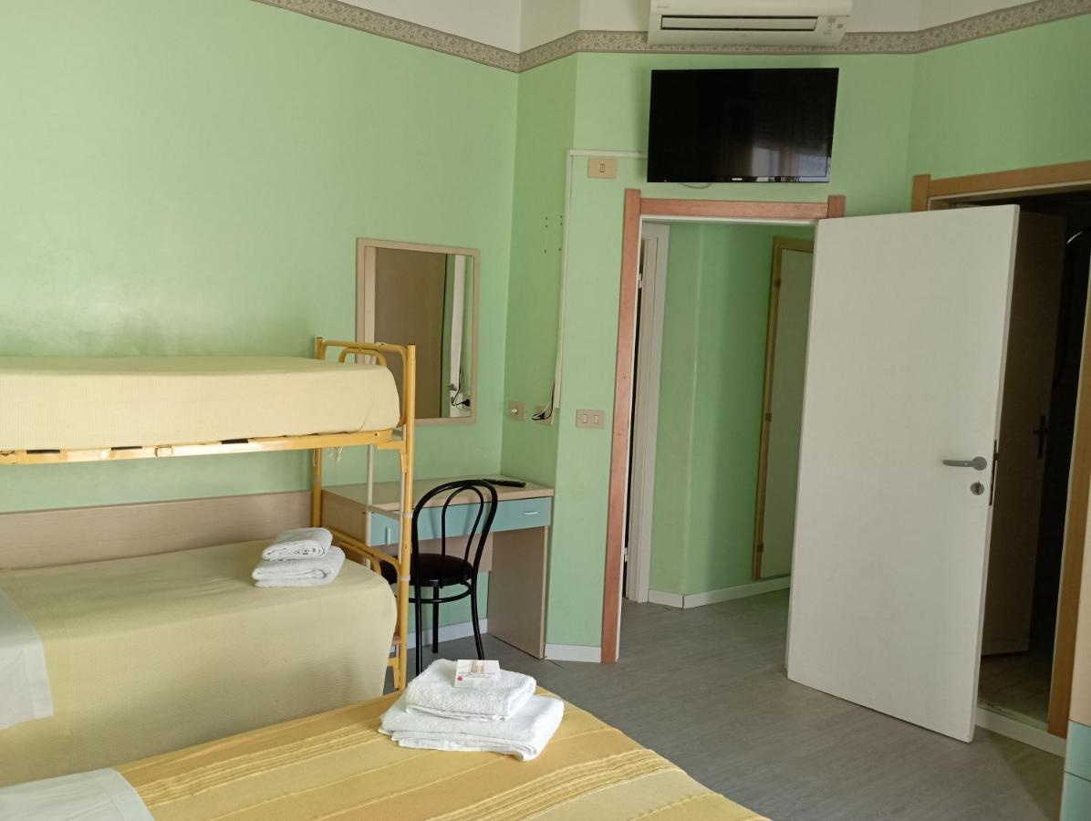 Hotel Raul Riccione Ngoại thất bức ảnh