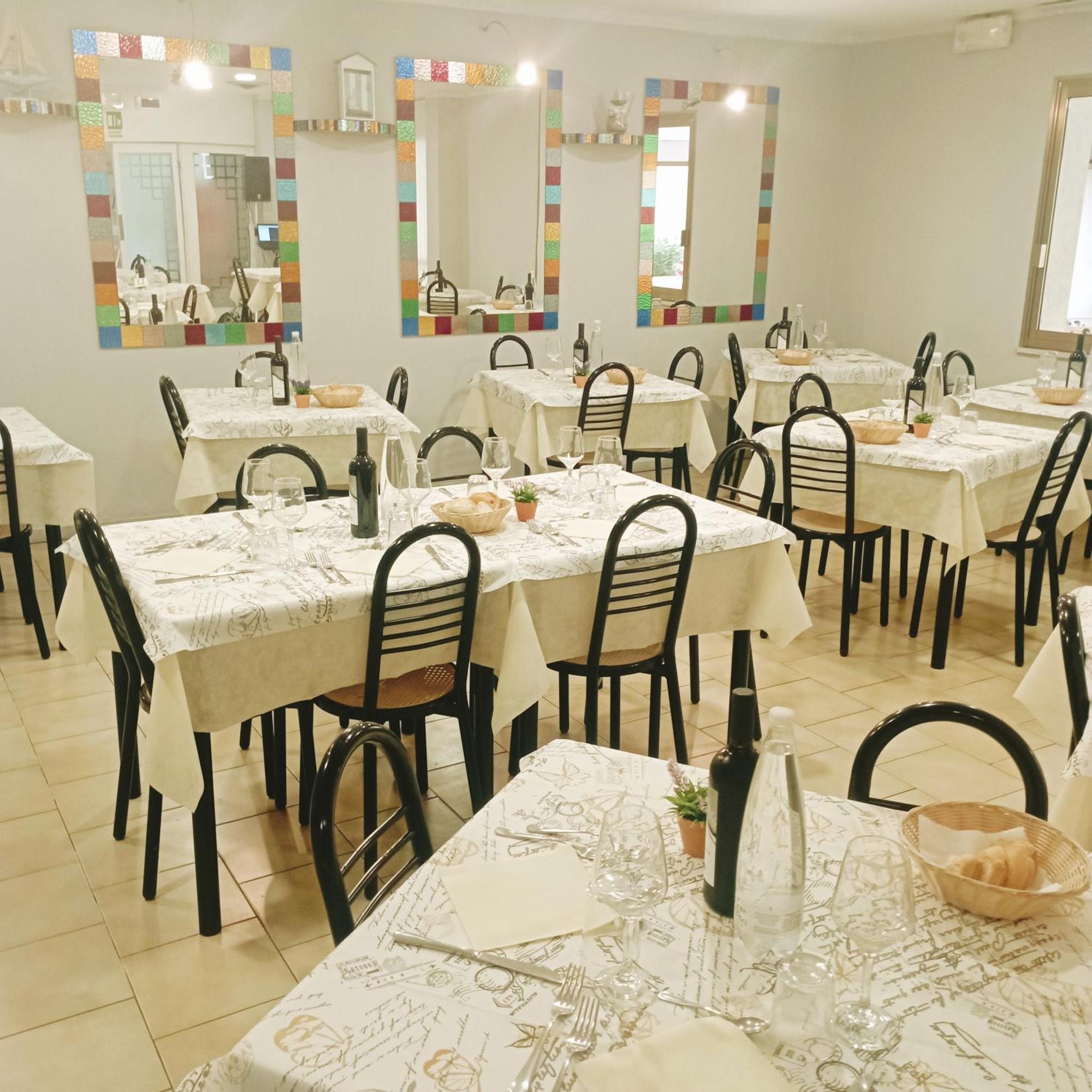 Hotel Raul Riccione Ngoại thất bức ảnh